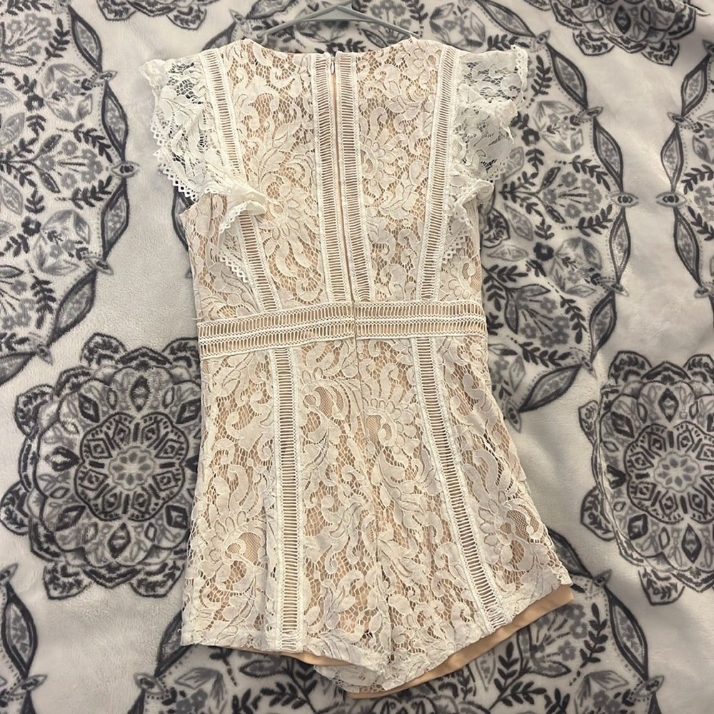 Lulus Lace Romper - Picture 2 of 2